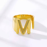CHUNKY INITIAL RING